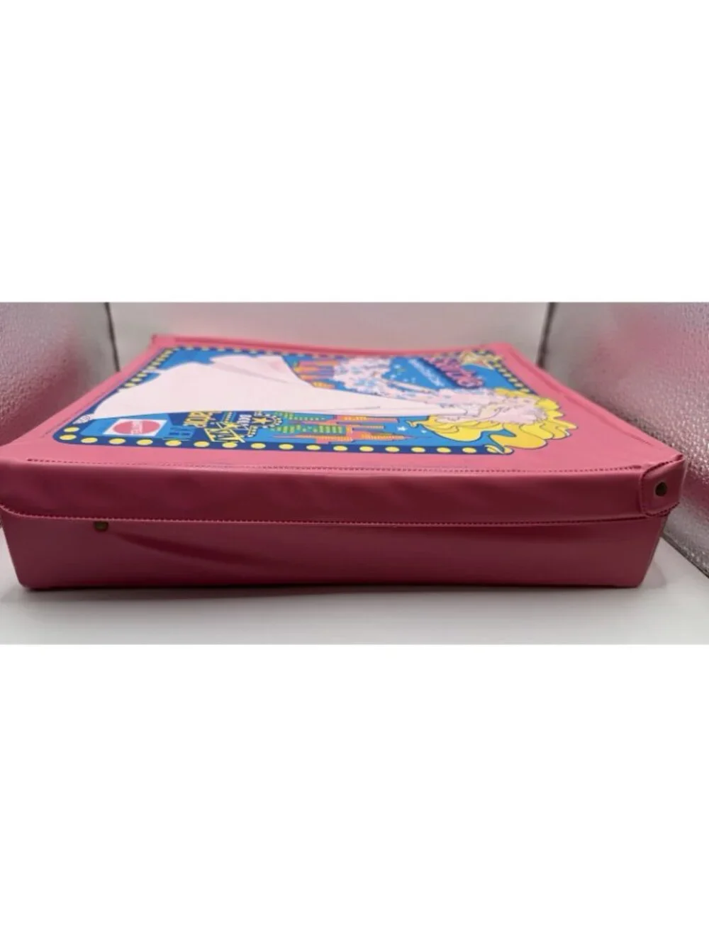 Vintage 1977 Mattel Barbie Fashion Doll Pink Carrying Case  No. 1002